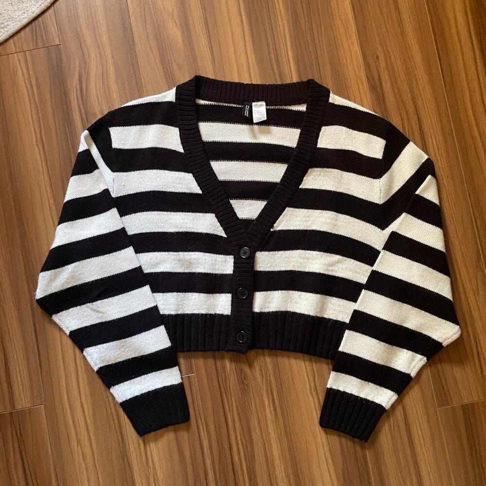 Striped Black and White V-Neck Cropped Cardigan Sweater